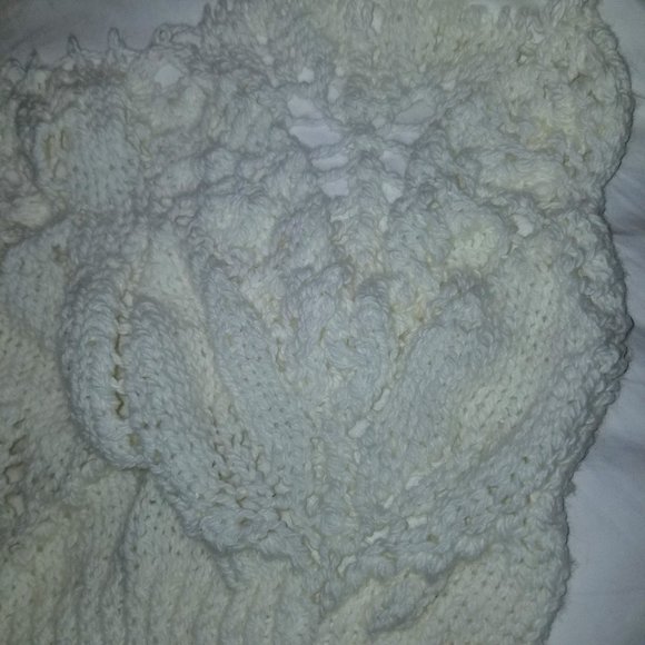 ✅#574 Preowned 2 lbs 3 oz Unfinished Off-White Yarn - Picture 4 of 6